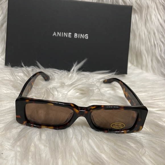 Anine Bing sun glasses - Picture 2 of 4
